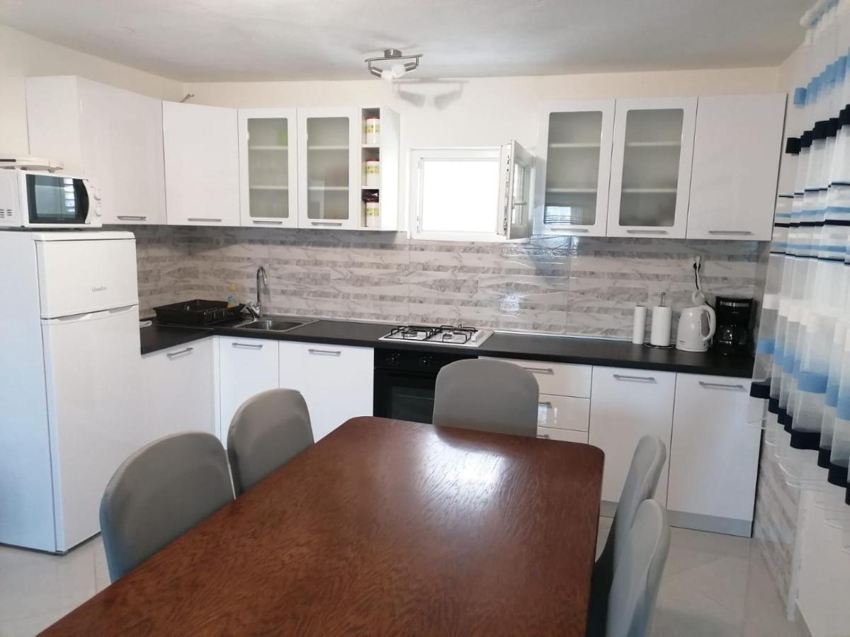 Apartment Slavica Trogir Buitenkant foto