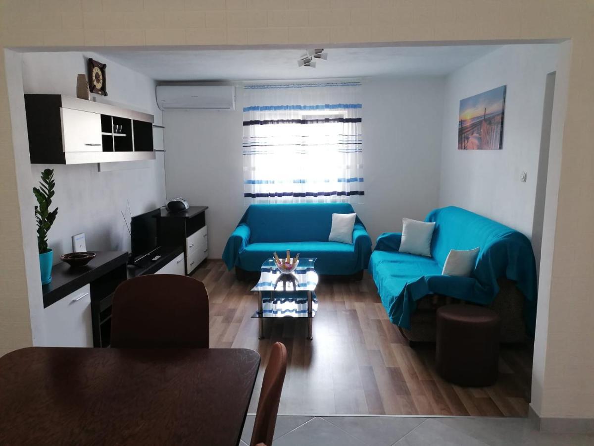 Apartment Slavica Trogir Buitenkant foto
