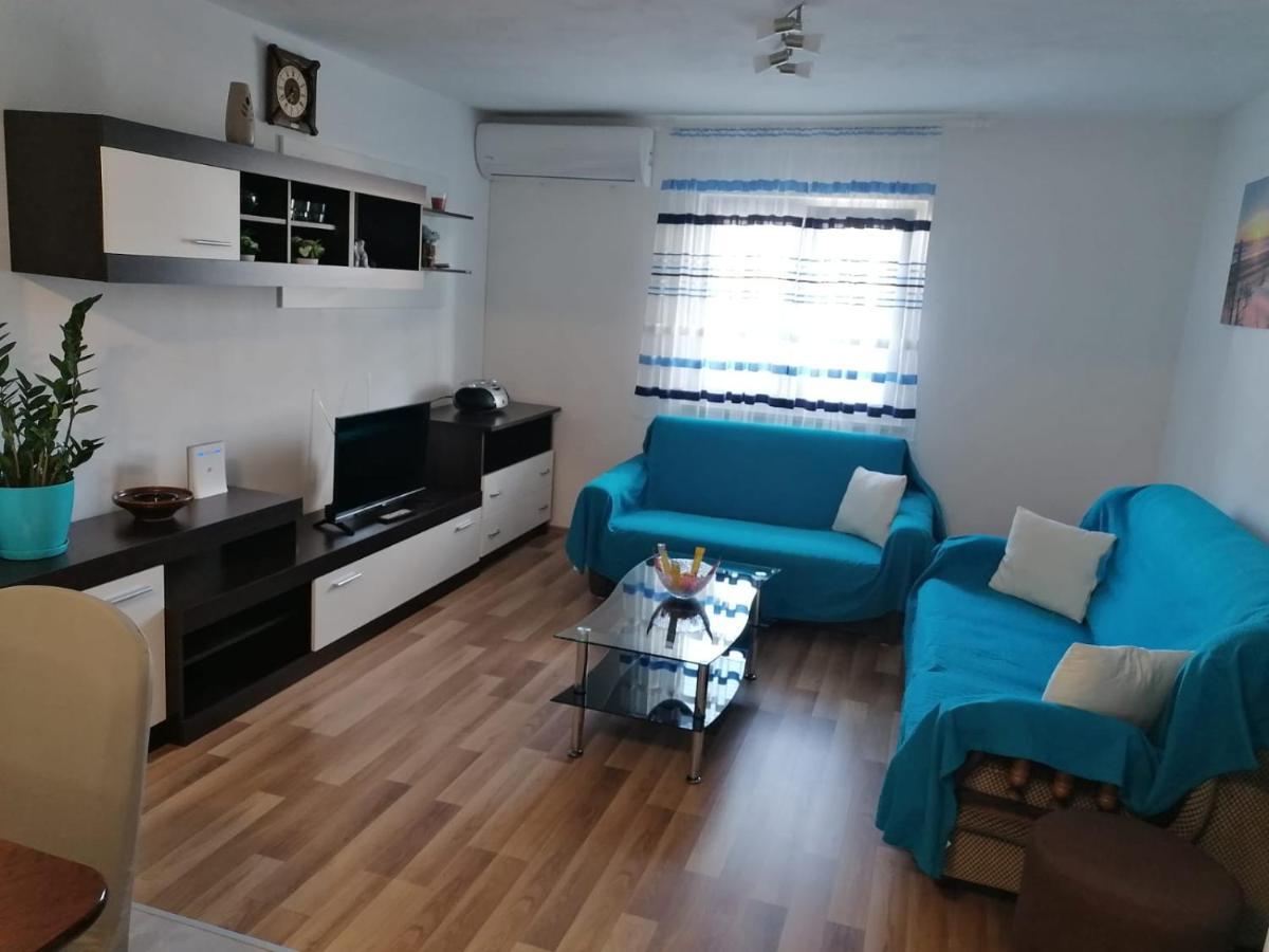 Apartment Slavica Trogir Buitenkant foto