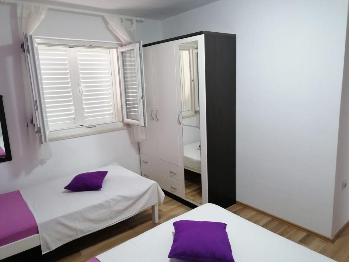 Apartment Slavica Trogir Buitenkant foto