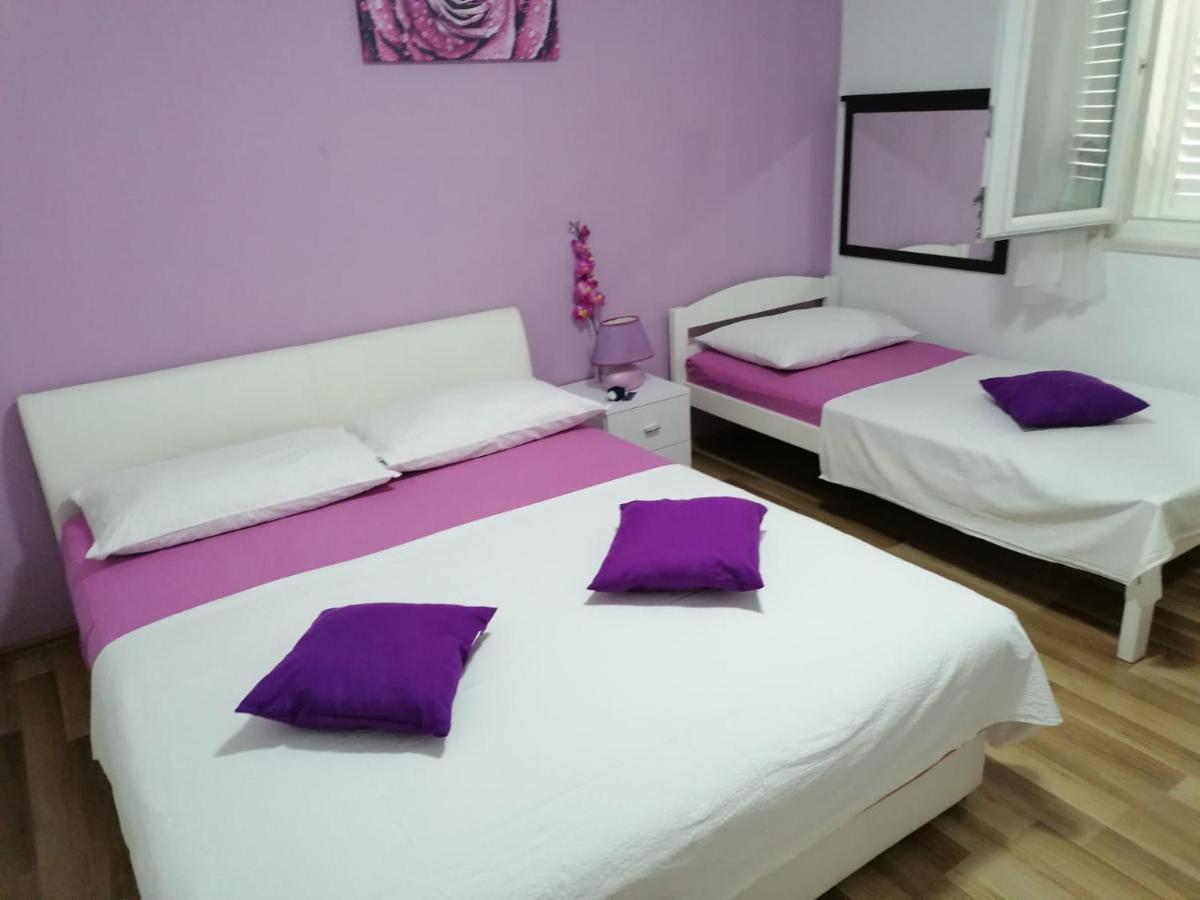 Apartment Slavica Trogir Buitenkant foto