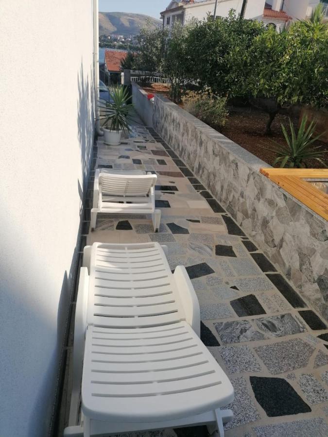 Apartment Slavica Trogir Buitenkant foto