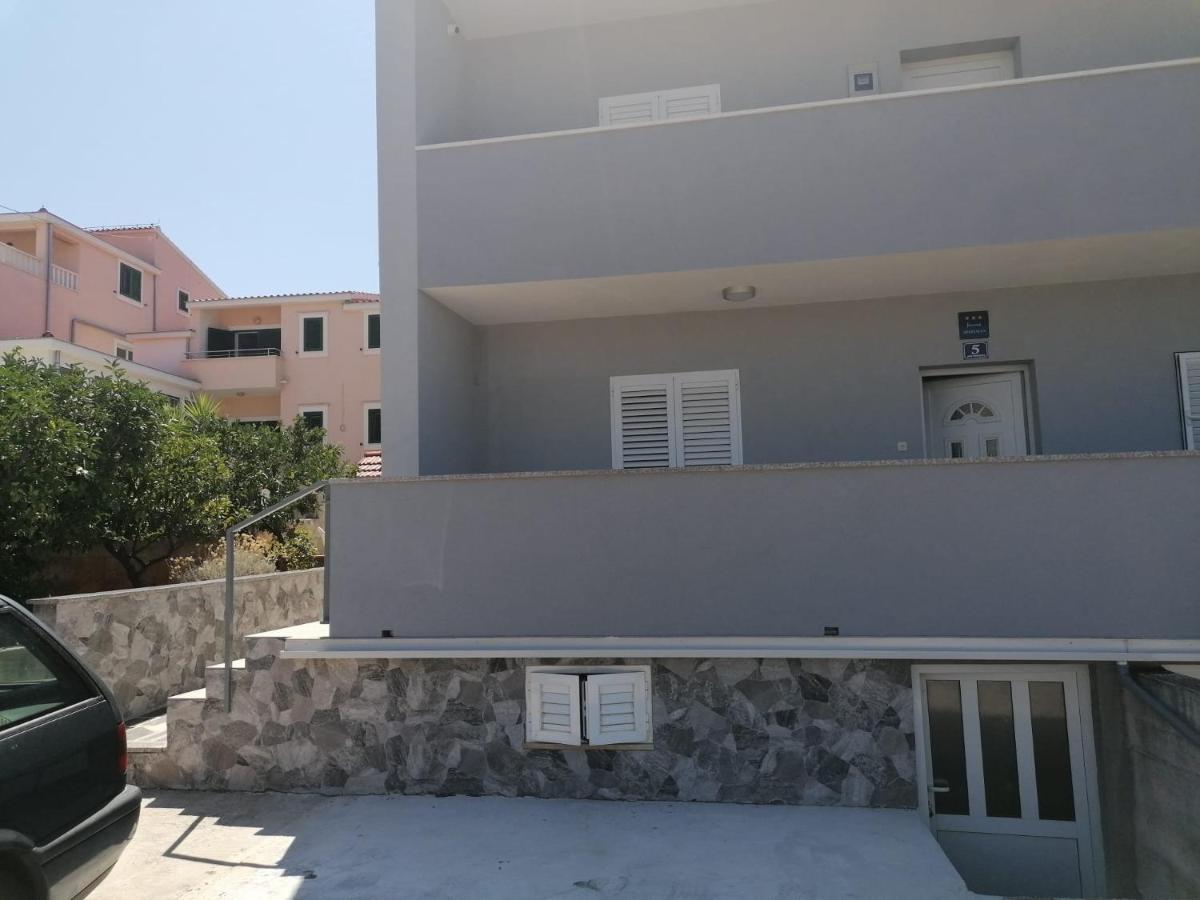 Apartment Slavica Trogir Buitenkant foto
